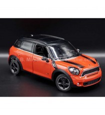 MINI COOPER S COUNTRYMAN R60 RED BLACK ROOF 1:24 RASTAR right front