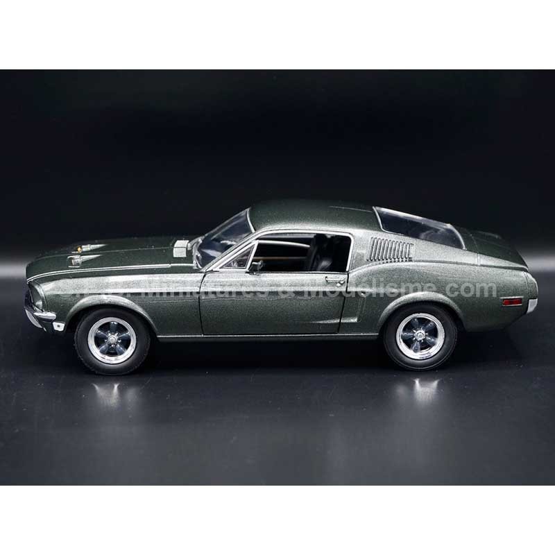 FORD MUSTANG GT FROM THE MOVIE BULLITT FROM 1968 HOLLYWOOD SERIE II 1:24 GREENLIGHT left side
