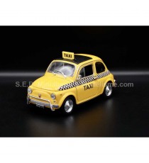 YELLOW FIAT NUOVA 500 NYC TAXI FROM 1957 1:24 WELLY left front