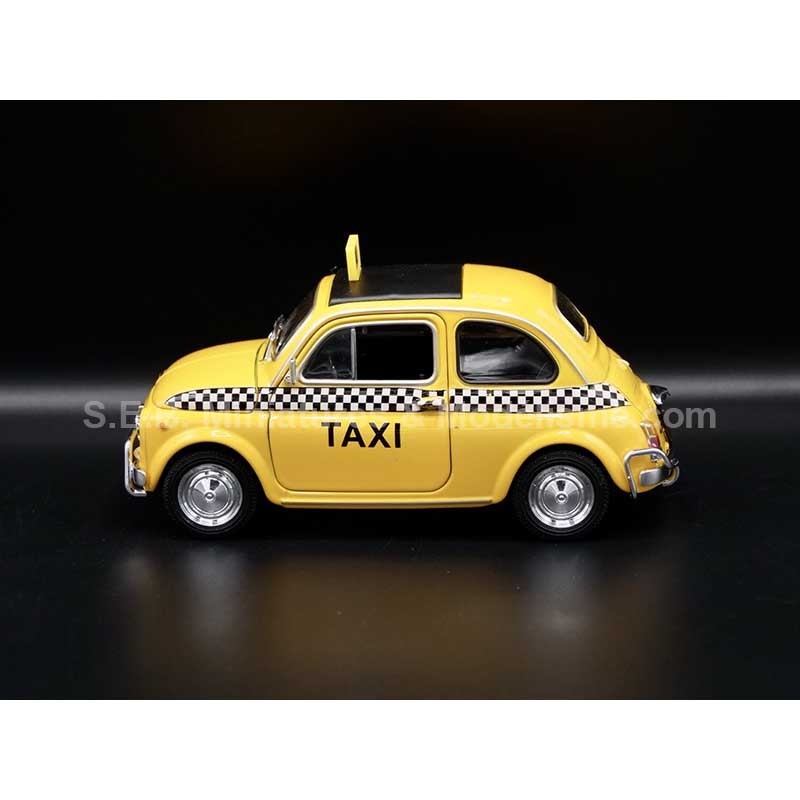 YELLOW FIAT NUOVA 500 NYC TAXI FROM 1957 1:24 WELLY left side