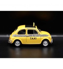 YELLOW FIAT NUOVA 500 NYC TAXI FROM 1957 1:24 WELLY right side
