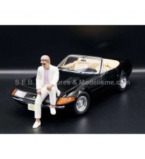 PACK FERRARI 365 GTB DAYTONA MOVIE "Miami Vice" + 1 FIGURINE "SUNNY ASSIS " 1:18 KK-SCALE avec figurine Sunny