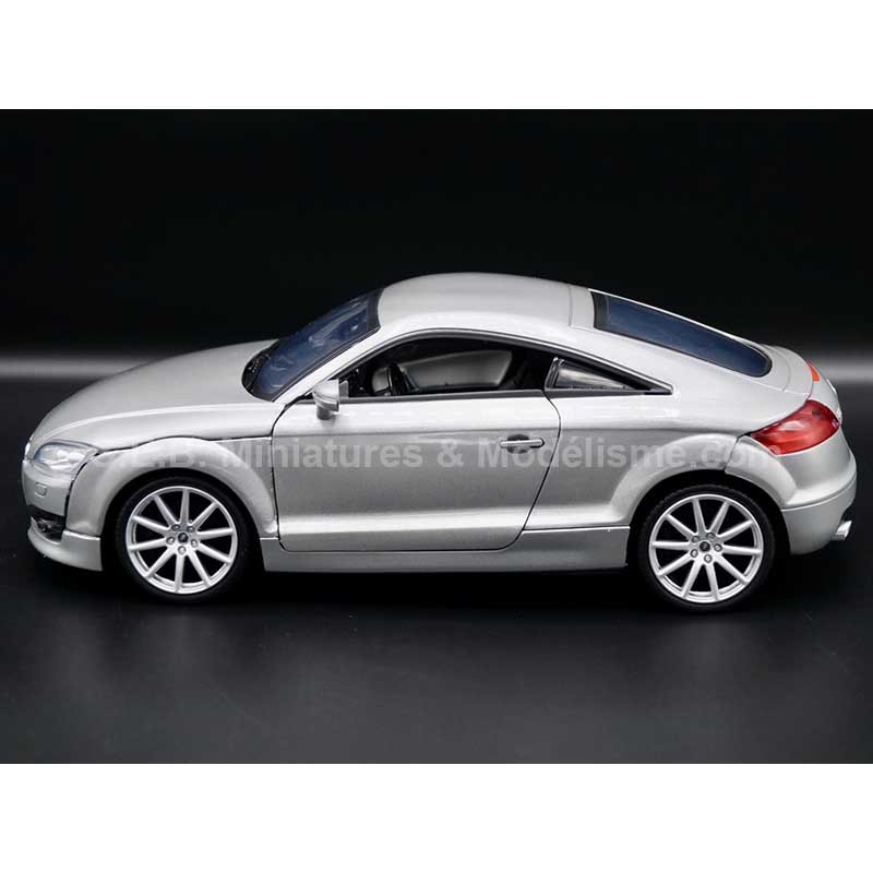 AUDI TT COUPE DE 2007 GRIS 1:18 MOTORMAX côté gauche