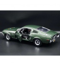 FORD MUSTANG GT FASTBACK FROM 1968 LIMITED EDITION 1:18 GREENLIGHT open door