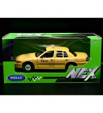 FORD CROWN VICTORIA TAXI NYC 1999 YELLOW 1:24 WELLY with packaging