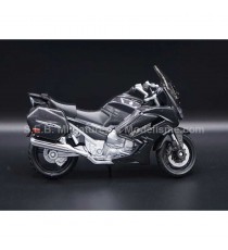 YAMAHA FJR 1300 AS GRISE FONCÉ 1:18 BURAGO vue de côté droit