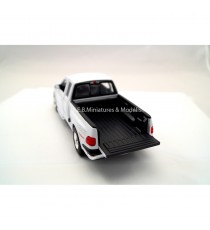 FORD F-150 REGULAR CAB FLARESIDE PICK UP DE 1999 BLANC 1:24 WELLY coffre ouvert