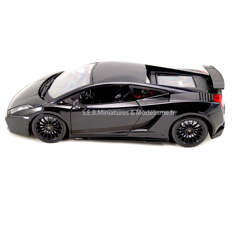 LAMBORGHINI GALLARDO SUPERLEGGERA NOIR 1:18 MAISTO, CÔTÉ GAUCHE