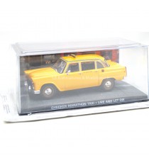 CHECKER MARATHON TAXI DU FILM JAMES BOND 007 VIVRE ET LAISSER MOURIR 1:43 PRESSE en boîte