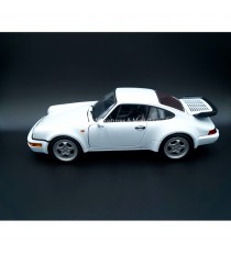 PORSCHE 911 TURBO (964) 3,6L 2009 BLANC 1:18 WELLY