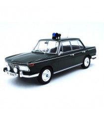 BMW 2000 ti (TYPE 120) POLICE ALLEMANDE 1:18 MCG vue de face