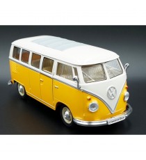 VW VOLKSWAGEN T1 YELLOW AND WHITE BUS FROM 1963 1:24 WELLY right front