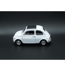 FIAT 500 BLANCHE - 1:24-27 WELLY côté gauche