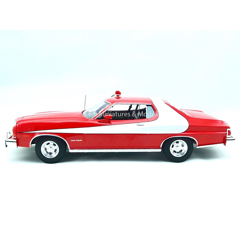 FORD GRAN TORINO DE LA SERIE TV "STARSKY ET HUTCH" - 1:18 GREENLIGHT VUE DE GAUCHE