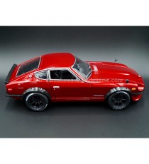 DATSUN 240Z FROM 1971 METALLIC RED 1:18 MAISTO right side