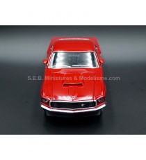 FORD MUSTANG BOSS 429 ROUGE 1969 1:24 WELLY vue avant