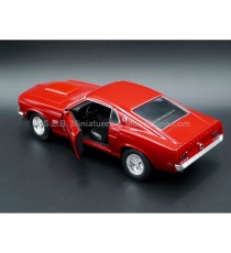 FORD MUSTANG BOSS 429 ROUGE 1969 1:24 WELLY porte ouverte