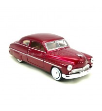 MERCURY COUPE 1949 RED 1:24 MOTORMAX right front