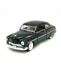 MERCURY COUPE DE 1949 NOIR 1:24 MOTORMAX avant gauche