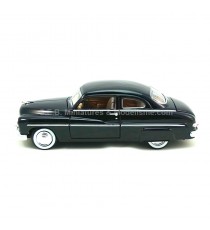 MERCURY COUPE DE 1949 NOIR 1:24 MOTORMAX côté gauche